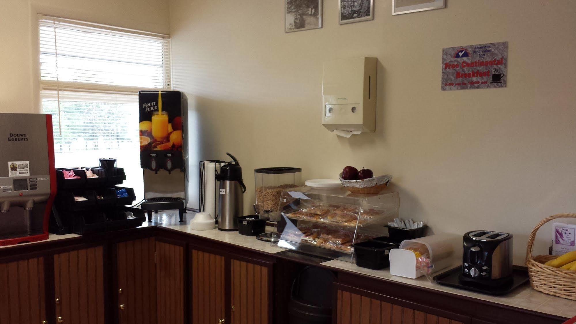 Americas Best Value Inn - Palmyra/Hershey Restaurant photo